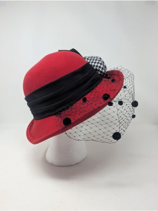 Vintage Whittall & Shon Red Felt Hat Black Veil Bow 80s main image 9